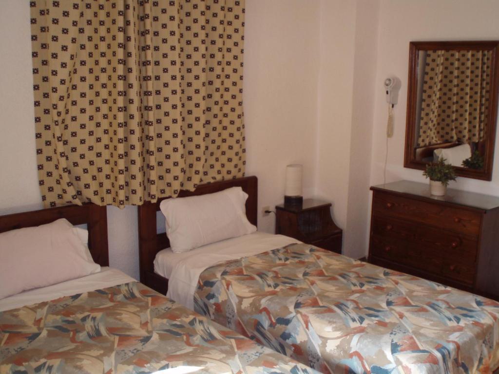 Pantazis Studios Aegina Szoba fotó